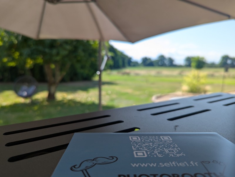 Borne photo avec GIF, Boomerangs et impressions à Bourg en Bresse et Mâcon