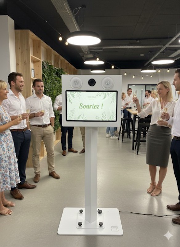 Animation Borne Photo pour Événements d'Entreprise à Bourg-en-Bresse (Ain 01)