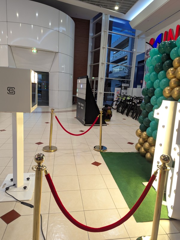 Animer sa soirée client à Bourg en Bresse : trouvez et louez le bon prestataire pour la location de votre photobooth